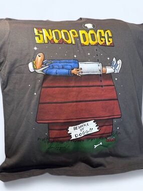 NWT Joe cool brand “Snoop Dog” Graphic Tee - Charcoal Size S